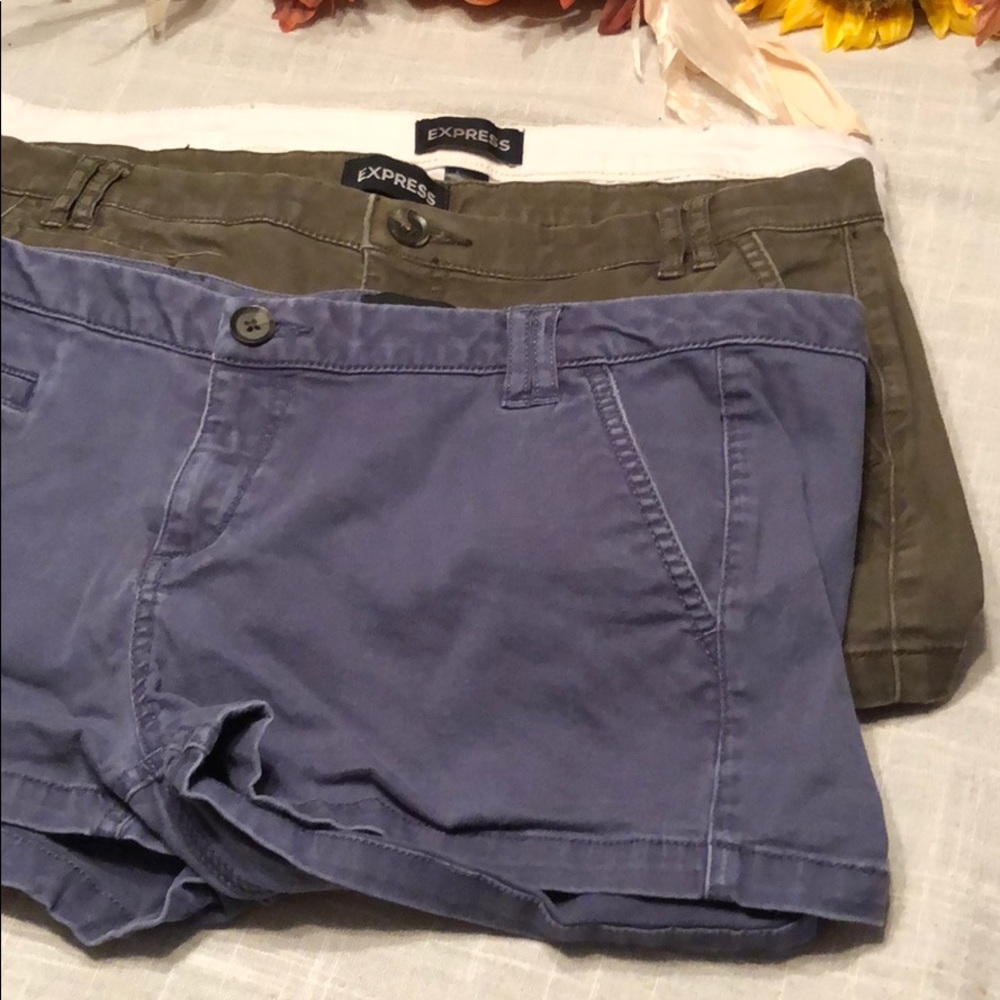 3 Express women’s shorts !